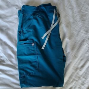 Figs Kade cargo scrub pants